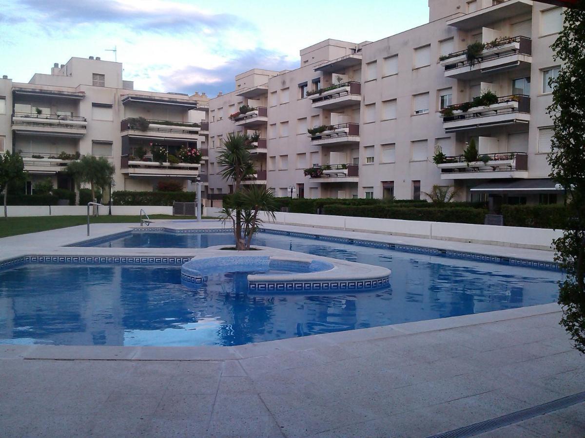 Playa Y Sol Apartment กูเบเยส ภายนอก รูปภาพ